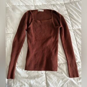 Rust Ribbed Long Sleeve Top